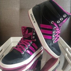 High top sneakers